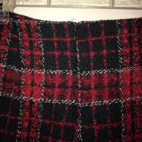 Zara Red Plaid Mini Skirt - Picture 3 of 4